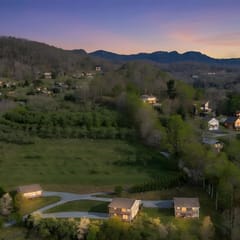 Apple Blossom Estates | 7BR + EV Chargers | Views