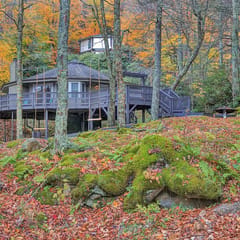 Amazing Treehouse Chalet at Sugar Mountain Resort