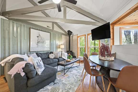 Creekside Retreat | Hot Tub & Firepit | Sleeps 8 - Image 1