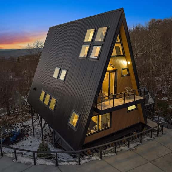 A-Frame at the slope, Beech Mountain Resort - Image 1